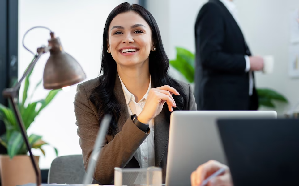 HR Recruiter in mumbai | Bergenia Consultancy Services| apply on HRTalky.com